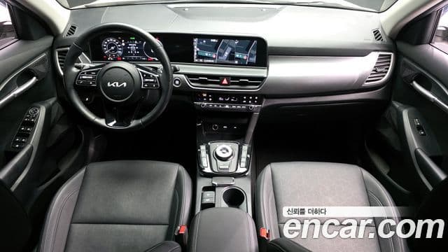 Kia Seltos 2023 — Şəkil 7/20