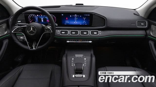 Mercedes-Benz GLE-Class 2025 — Photo 6/20
