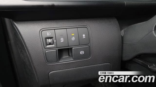 Hyundai Staria 2025 — ფოტო 16/20