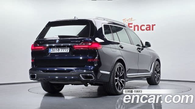 BMW X7 2020 — ფოტო 2/20