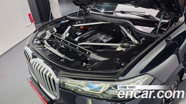 BMW X7 2020 — ფოტო 6/20