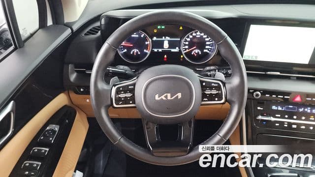 Kia Carnival 2022 — Şəkil 13/20