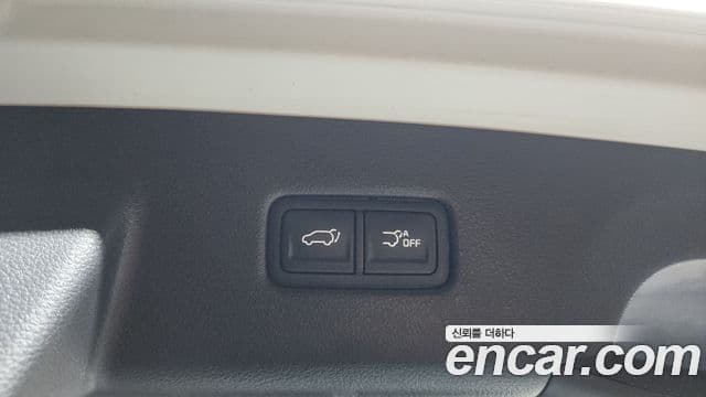 Kia Carnival 2022 — Şəkil 17/20