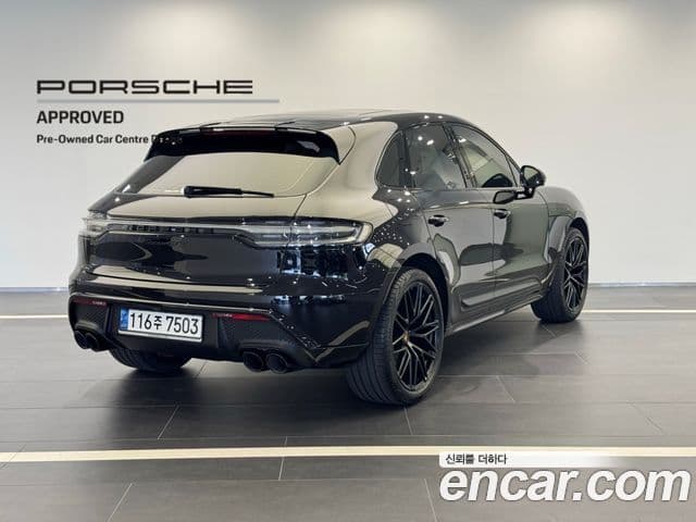 Porsche Macan 2022 — Photo 5/20