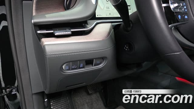 Genesis G90 2022 — Şəkil 8/37