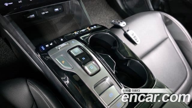 Hyundai The New Tucson 2022 — ფოტო 9/20