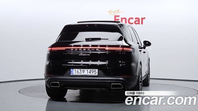 Porsche Cayenne 2024 — Şəkil 4/20