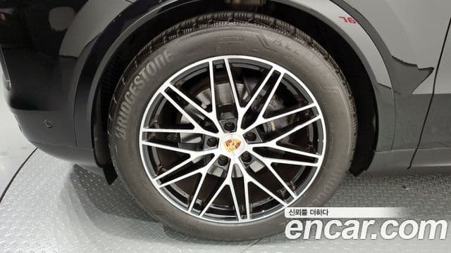 Porsche Cayenne 2024 — Şəkil 5/20