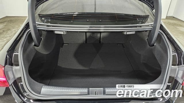 Mercedes-Benz CLA-Class 2024 — Photo 9/20