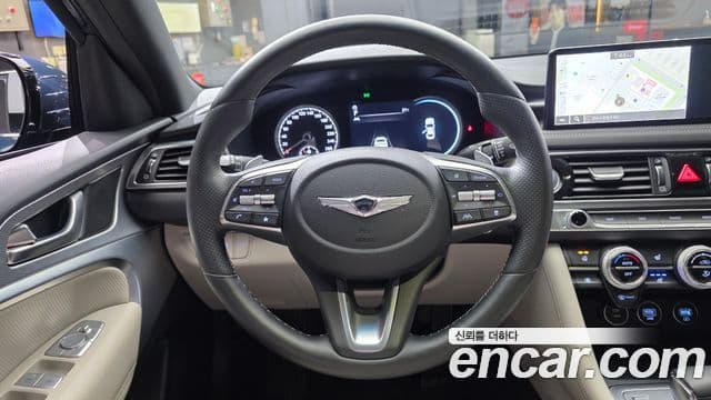 Genesis G70 2021 — ფოტო 13/20