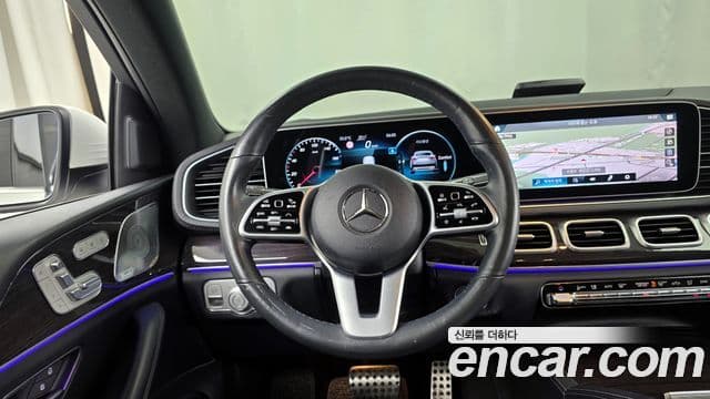 Mercedes-Benz GLE-Class 2021 — ფოტო 10/20
