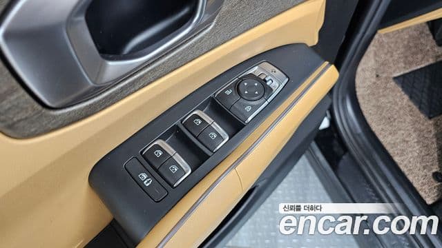 Kia Sorento 2021 — ფოტო 16/20