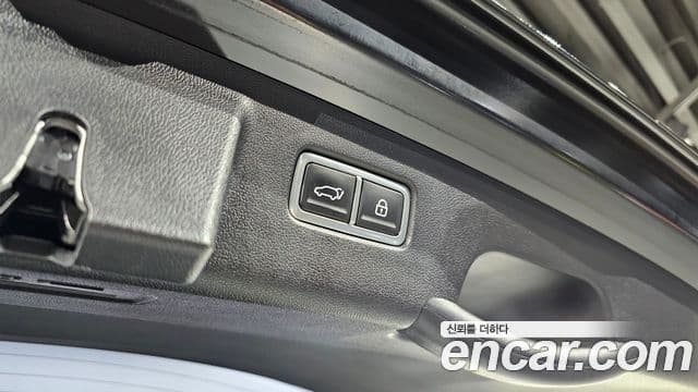 Kia Sorento 2021 — ფოტო 20/20