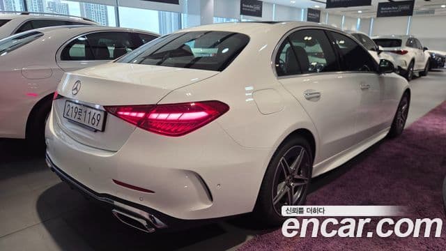 Mercedes-Benz C-Class 2025 — ფოტო 4/11