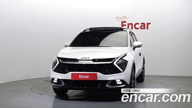 Kia Sportage 2023 — ფოტო 3/20
