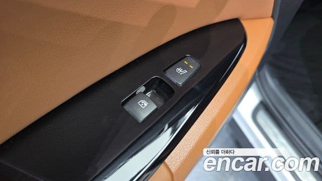Kia Sportage 2023 — ფოტო 18/20