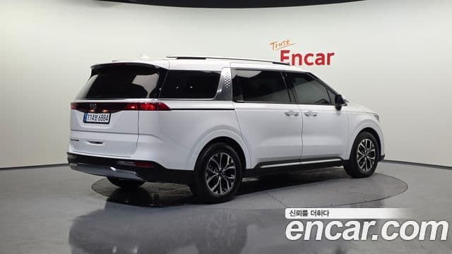 Kia Carnival 2021 — Şəkil 2/20