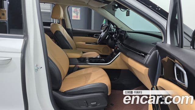 Kia Carnival 2021 — Şəkil 11/20