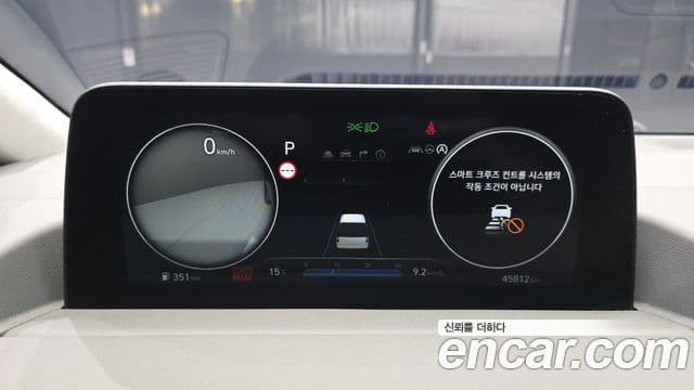 Hyundai Staria 2021 — ფოტო 8/20