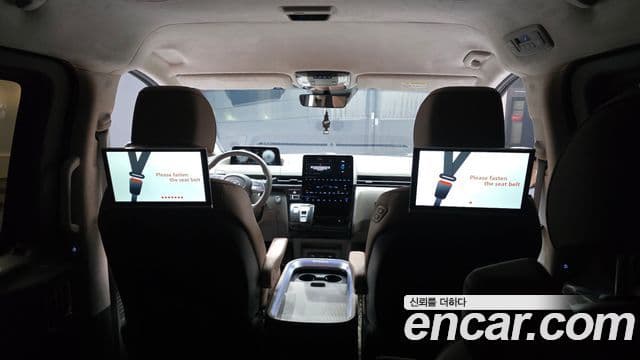 Hyundai Staria 2021 — ფოტო 18/20