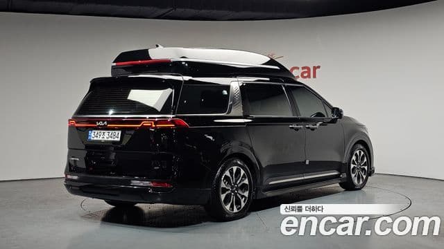 Kia Carnival 2022 — Şəkil 20/33