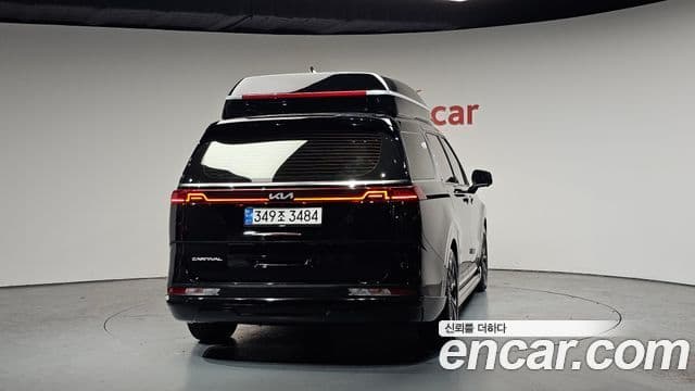 Kia Carnival 2022 — Şəkil 19/33