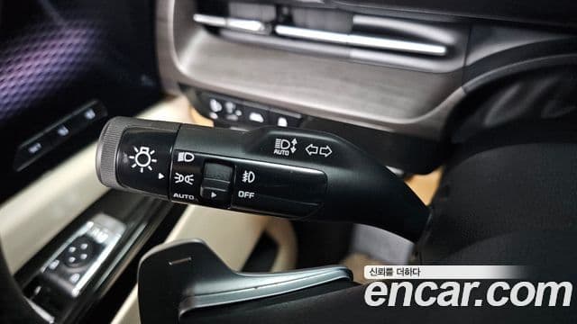 Kia Carnival 2022 — Şəkil 14/33