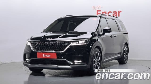 Kia Carnival 2022 — ფოტო 5/20