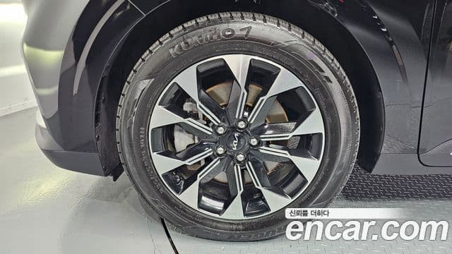 Kia Carnival 2022 — ფოტო 1/20