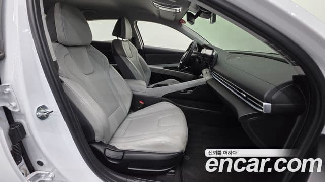 Hyundai Avante 2020 — Фото 10/20