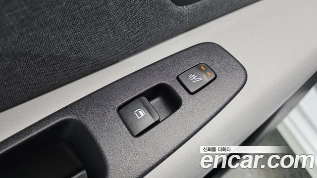 Hyundai The New Avante Hybrid 2020 — Photo 15/30