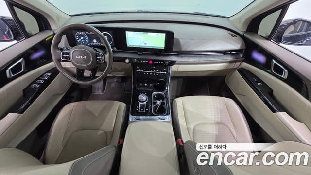 Kia Carnival 2023 — ფოტო 10/20
