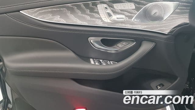 Mercedes-Benz AMG GT 2025 — Şəkil 15/17