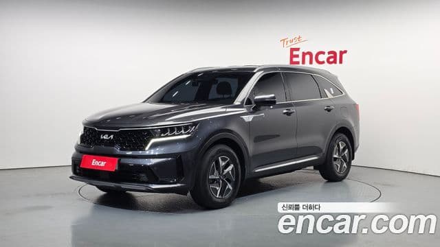 Kia Sorento 2023 — Фото 1/20