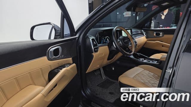 Kia Sorento 2023 — Фото 10/20