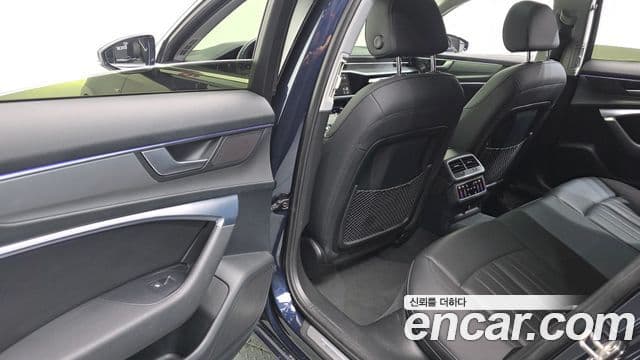 Audi A6 2021 — Photo 7/20