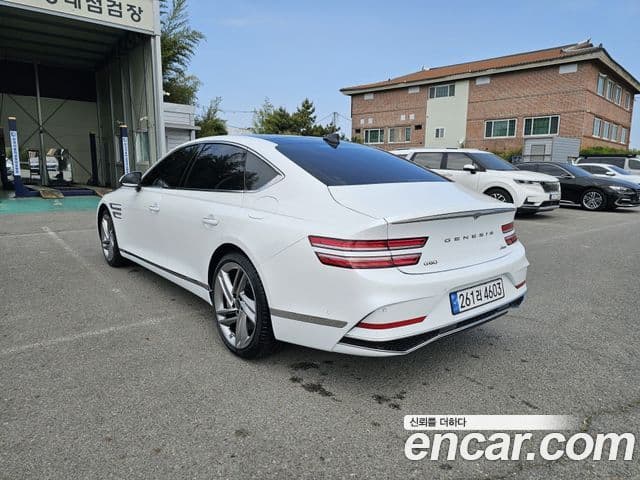 Genesis Electrified G80 2024 — ფოტო 3/20