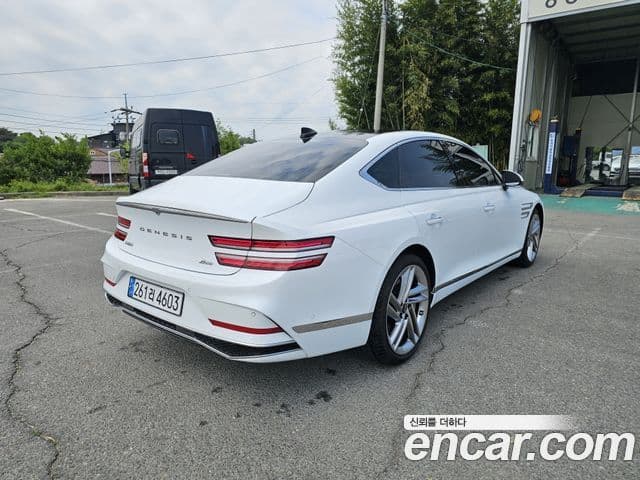Genesis Electrified G80 2024 — ფოტო 5/20