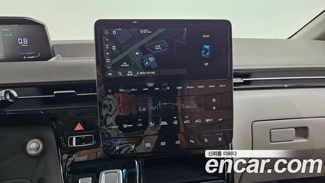 Hyundai Staria 2024 — Şəkil 18/36