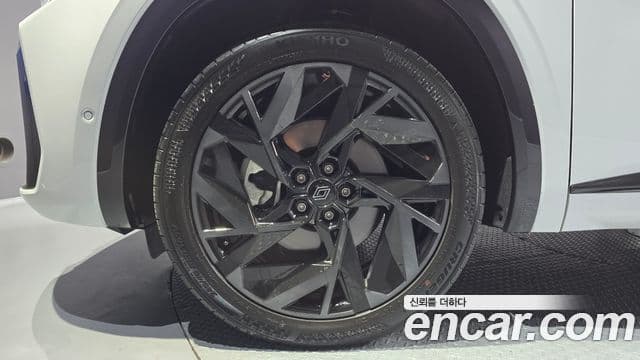 Renault Samsung Grand Koleos 2025 — Photo 25/31