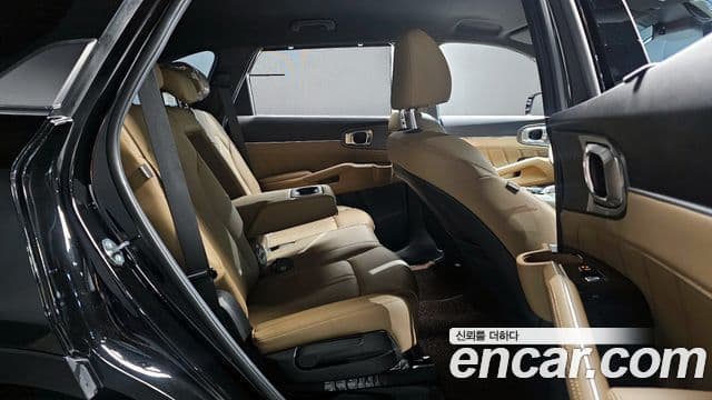Kia Sorento 2024 — ფოტო 11/20