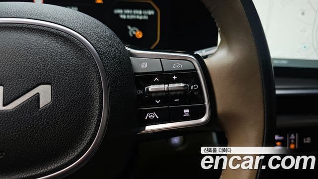 Kia Sorento 2024 — ფოტო 18/20