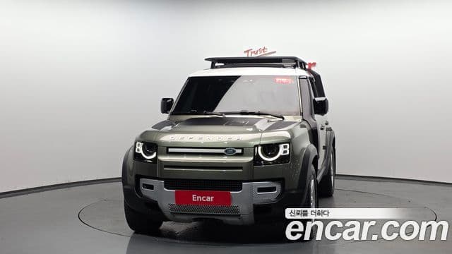 Land Rover Defender 2020 — Фото 3/20