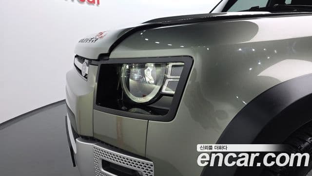 Land Rover Defender 2020 — Şəkil 11/33