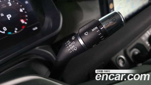 Land Rover Defender 2020 — Şəkil 28/33