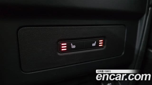 Land Rover Defender 2020 — Şəkil 15/33