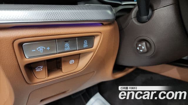 Genesis G80 2023 — Photo 26/30