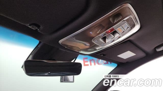 Genesis G80 2023 — Photo 20/30