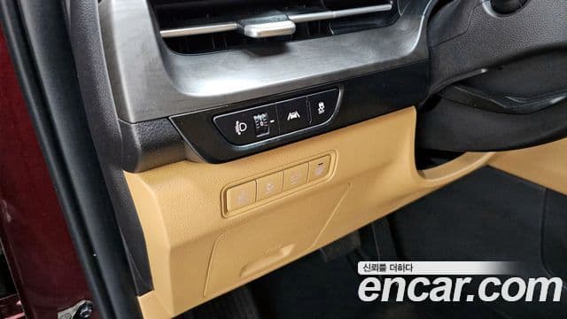 Kia Carnival 2021 — Şəkil 25/33