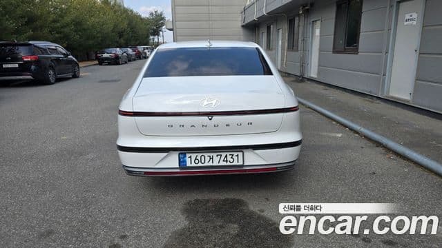 Hyundai Grandeur 2023 — Şəkil 5/20